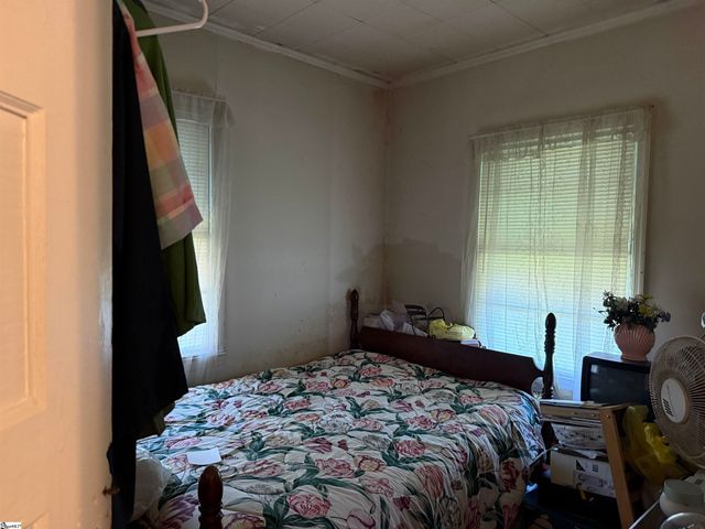 200 King Street, Greer, SC 29651