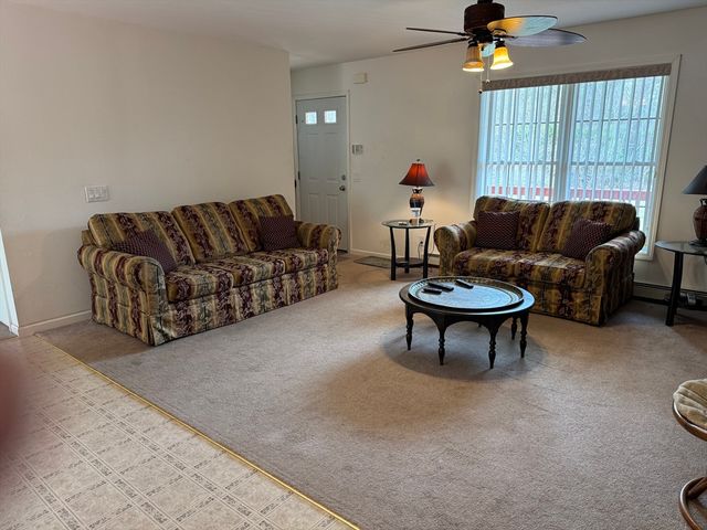 115 Flag Swamp Rd, Dartmouth, MA 02747