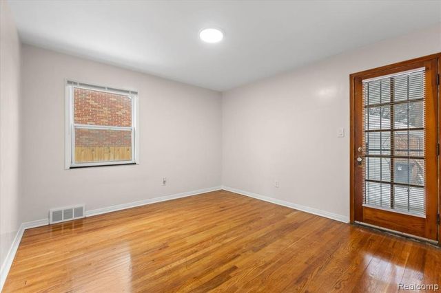 2339 E Outer Drive, Detroit, MI 48234