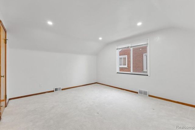 2339 E Outer Drive, Detroit, MI 48234