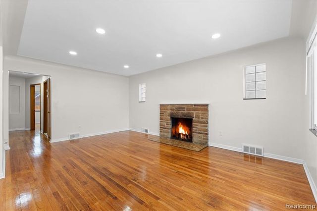 2339 E Outer Drive, Detroit, MI 48234