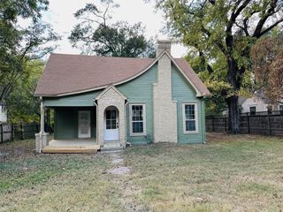 111 Pecan Street, Terrell, TX 75160