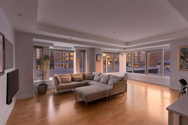 100 Belvidere St 4C, Boston, MA 02116