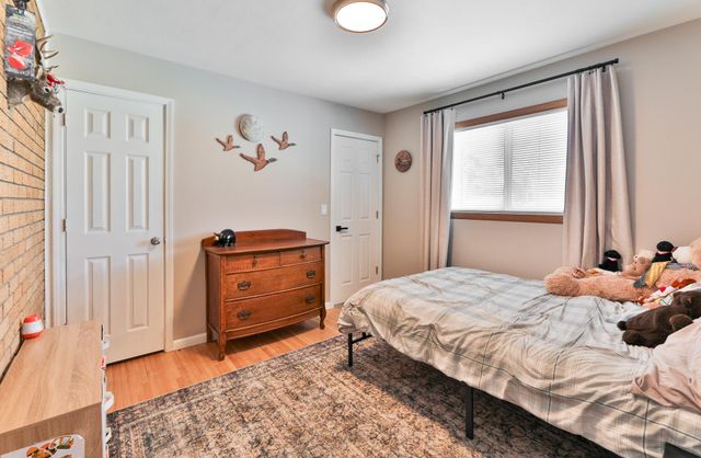 320 22nd Avenue S, Moorhead, MN 56560