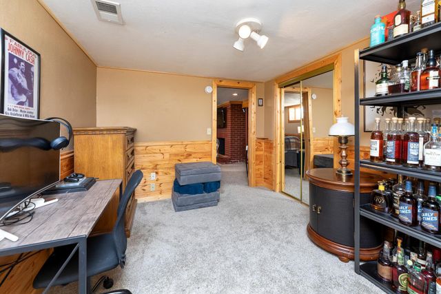 320 22nd Avenue S, Moorhead, MN 56560