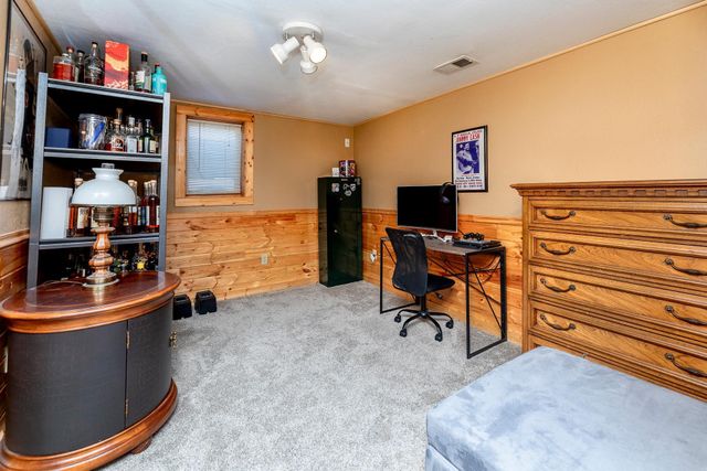 320 22nd Avenue S, Moorhead, MN 56560