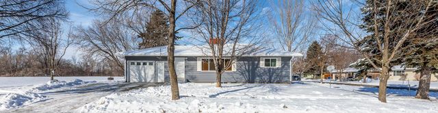 320 22nd Avenue S, Moorhead, MN 56560