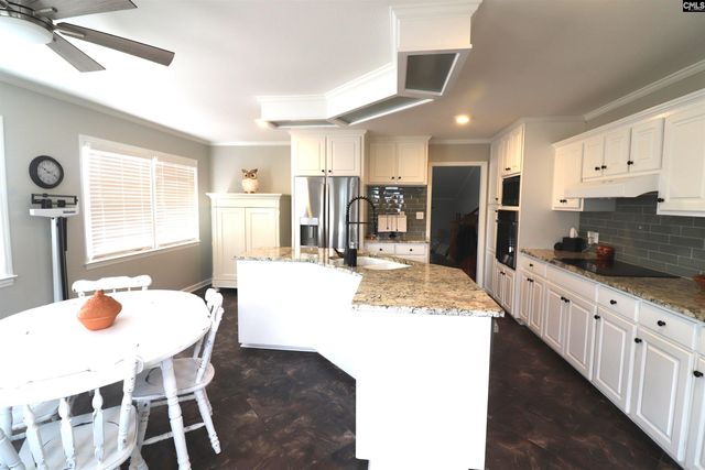 26 Hartford Heights Street, Newberry, SC 29108