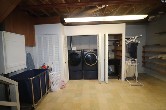 26 Hartford Heights Street, Newberry, SC 29108