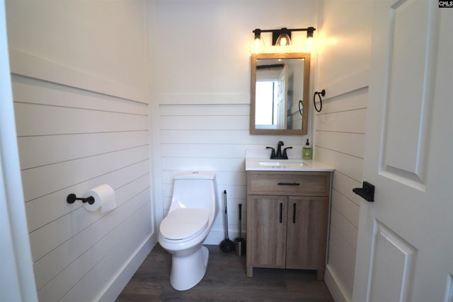 26 Hartford Heights Street, Newberry, SC 29108