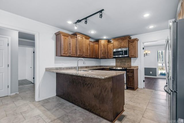 4 Barber Cv., Maumelle, AR 72113