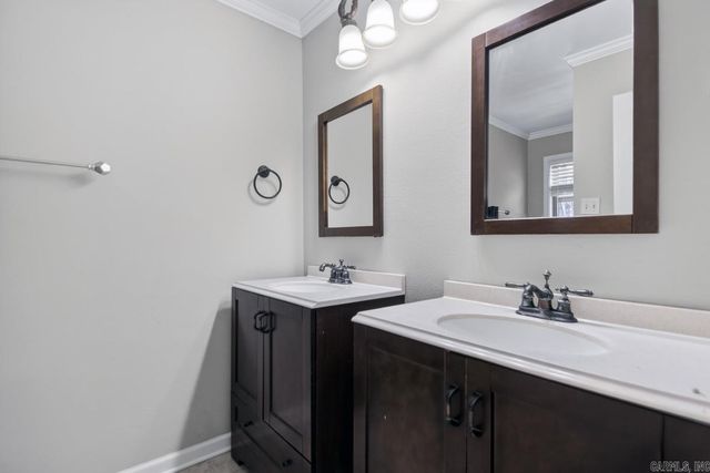 4 Barber Cv., Maumelle, AR 72113