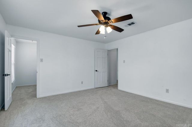 4 Barber Cv., Maumelle, AR 72113