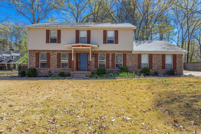 4 Barber Cv., Maumelle, AR 72113