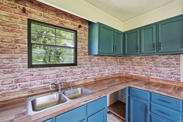 853 Covington Road, Ward, AR 72167