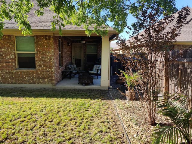 528 S Brook DR, Leander, TX 78641