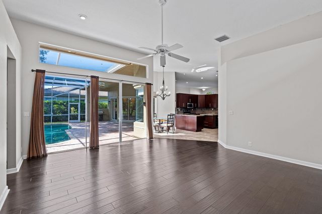 4933 CHARDONNAY Drive, Coral Springs, FL 33067