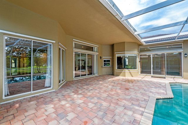 4933 CHARDONNAY Drive, Coral Springs, FL 33067