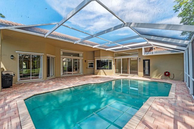 4933 CHARDONNAY Drive, Coral Springs, FL 33067