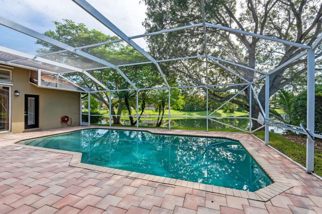 4933 CHARDONNAY Drive, Coral Springs, FL 33067