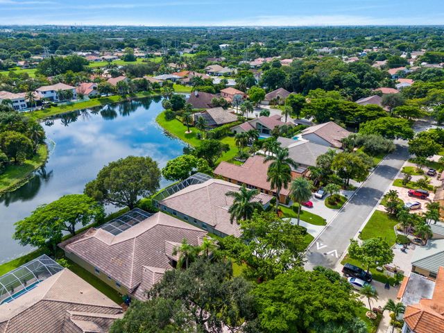 4933 CHARDONNAY Drive, Coral Springs, FL 33067