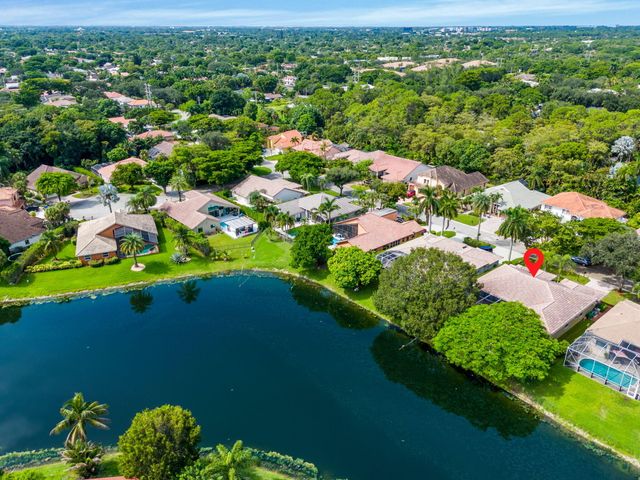 4933 CHARDONNAY Drive, Coral Springs, FL 33067
