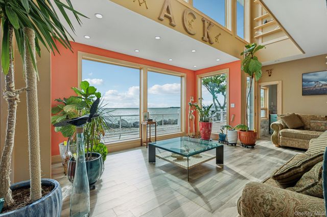 516 Asharoken Avenue, Northport, NY 11768