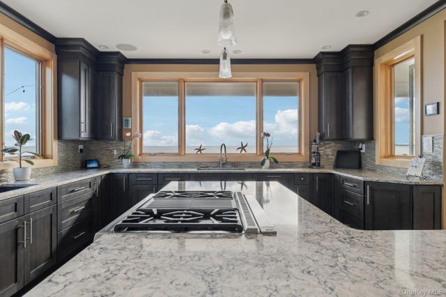 516 Asharoken Avenue, Northport, NY 11768