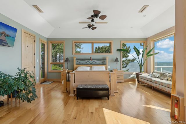 516 Asharoken Avenue, Northport, NY 11768