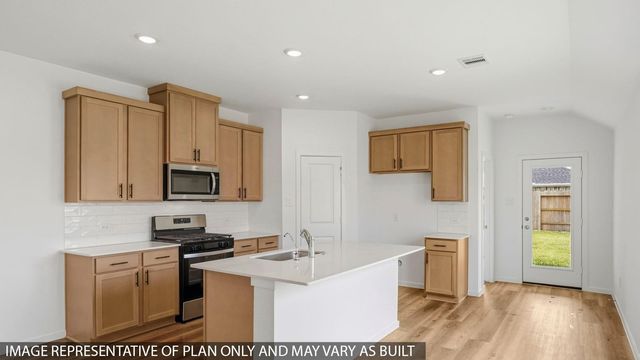 5101 Cooper Hawk Drive, Brookshire, TX 77423