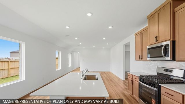 5101 Cooper Hawk Drive, Brookshire, TX 77423