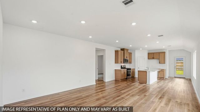 5101 Cooper Hawk Drive, Brookshire, TX 77423