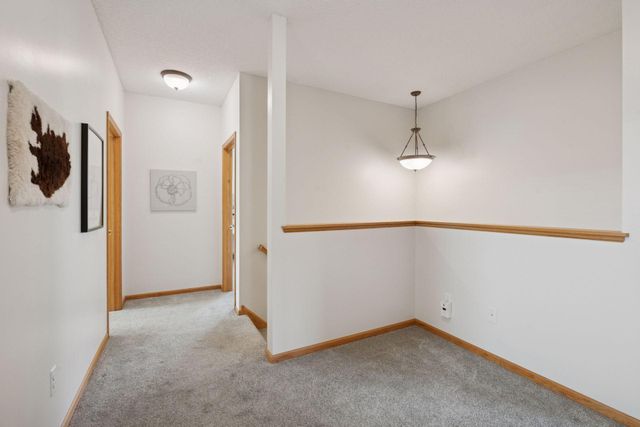 1612 Summit Hill, Eagan, MN 55122