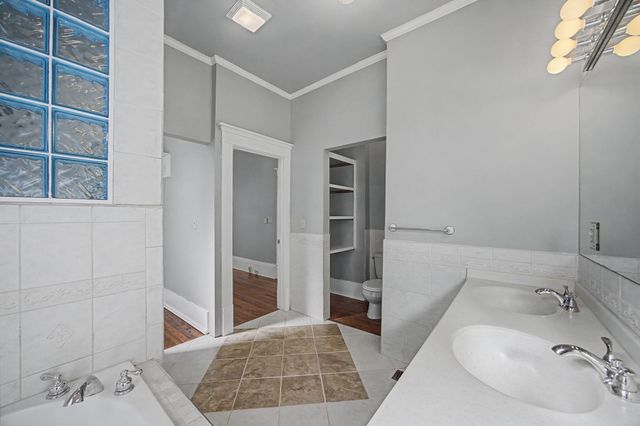 816 E Martin Luther King Boulevard, Chattanooga, TN 37403