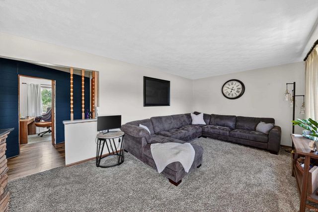 51882 Cheryl Drive, Granger, IN 46530