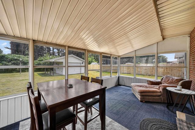 51882 Cheryl Drive, Granger, IN 46530