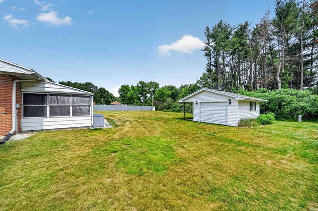 51882 Cheryl Drive, Granger, IN 46530