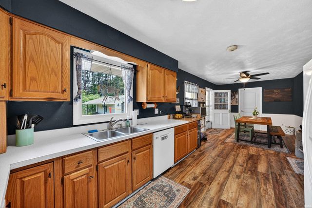 51882 Cheryl Drive, Granger, IN 46530