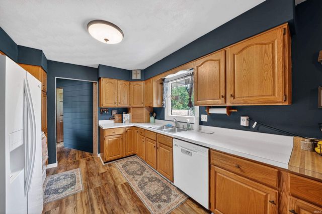 51882 Cheryl Drive, Granger, IN 46530