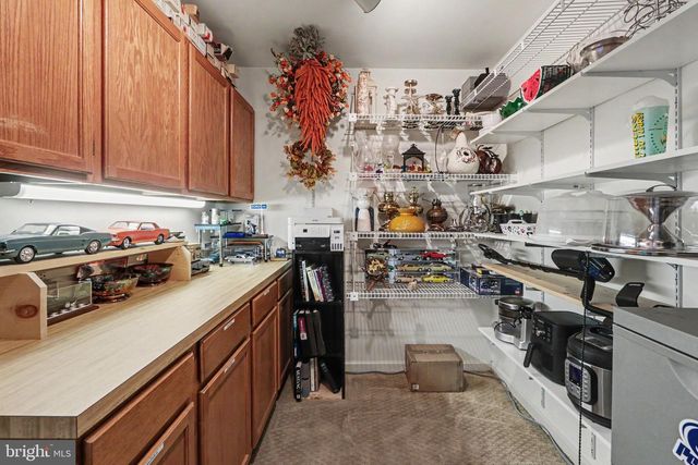 39 GREENSPRING DR, Mechanicsburg, PA 17050