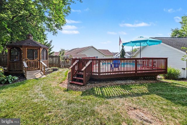 39 GREENSPRING DR, Mechanicsburg, PA 17050