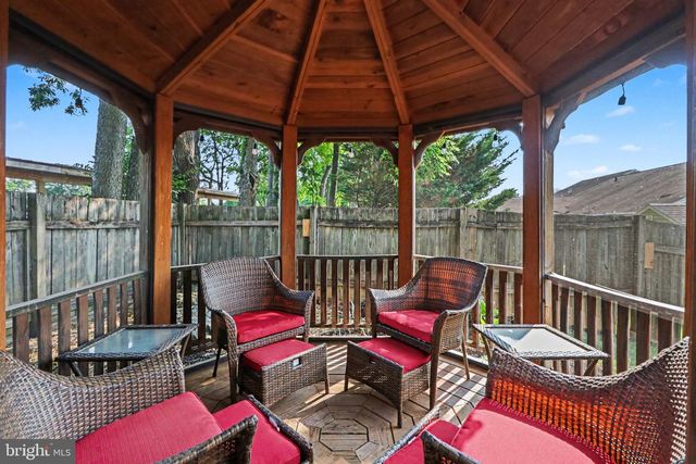 39 GREENSPRING DR, Mechanicsburg, PA 17050