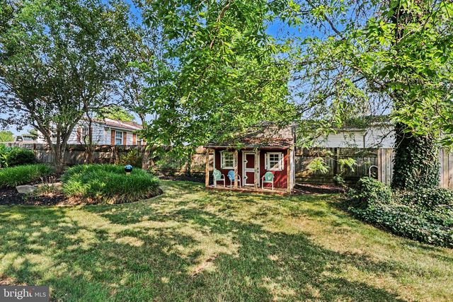 39 GREENSPRING DR, Mechanicsburg, PA 17050