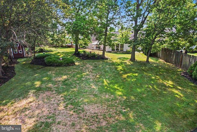 39 GREENSPRING DR, Mechanicsburg, PA 17050
