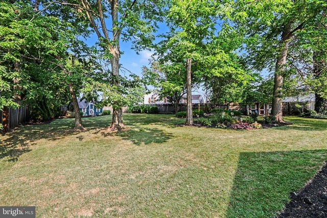 39 GREENSPRING DR, Mechanicsburg, PA 17050