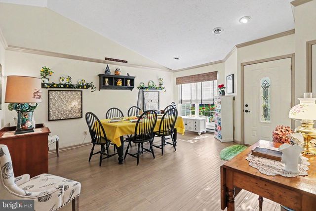 39 GREENSPRING DR, Mechanicsburg, PA 17050