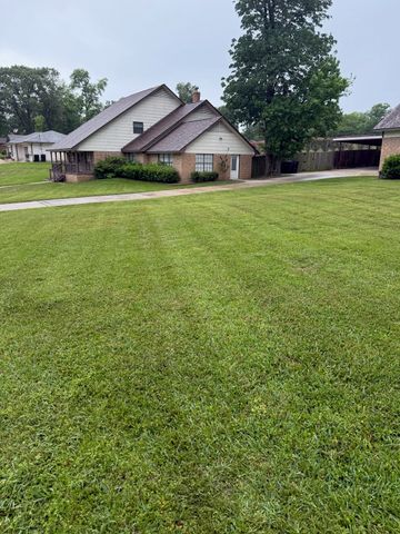 2801 Northridge Drive, Longview, TX 75605
