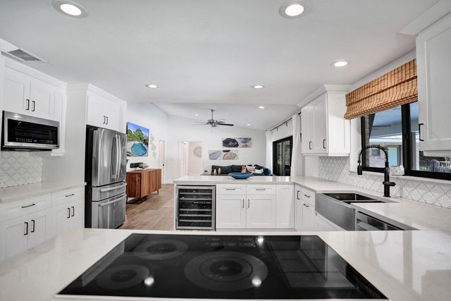 3640 NW 24th Way, Boca Raton, FL 33431
