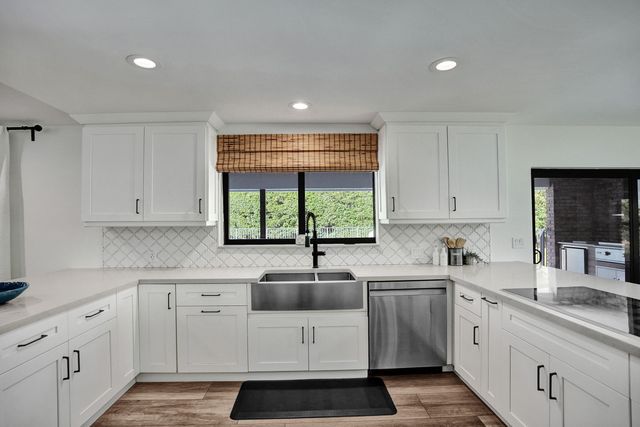 3640 NW 24th Way, Boca Raton, FL 33431