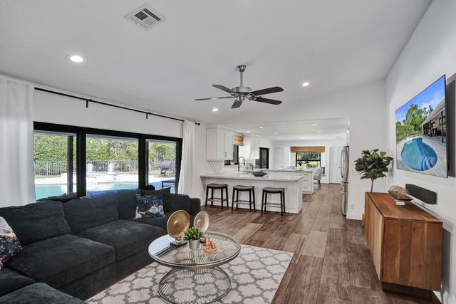 3640 NW 24th Way, Boca Raton, FL 33431